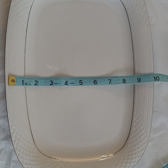 Platter Plate Serving Lynns Fine China with Gold stripe Around the Plate - Picture 4 of 4